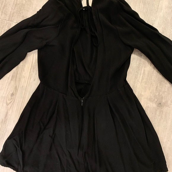 Black romper! - Picture 2 of 4